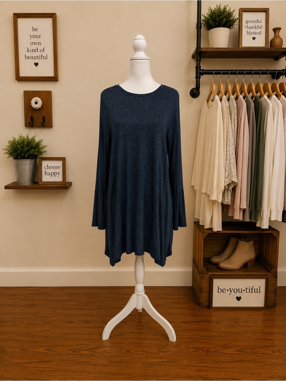 Easel Size Medium Blue Mineral Wash Exposed Seam Swing Tunic Top
